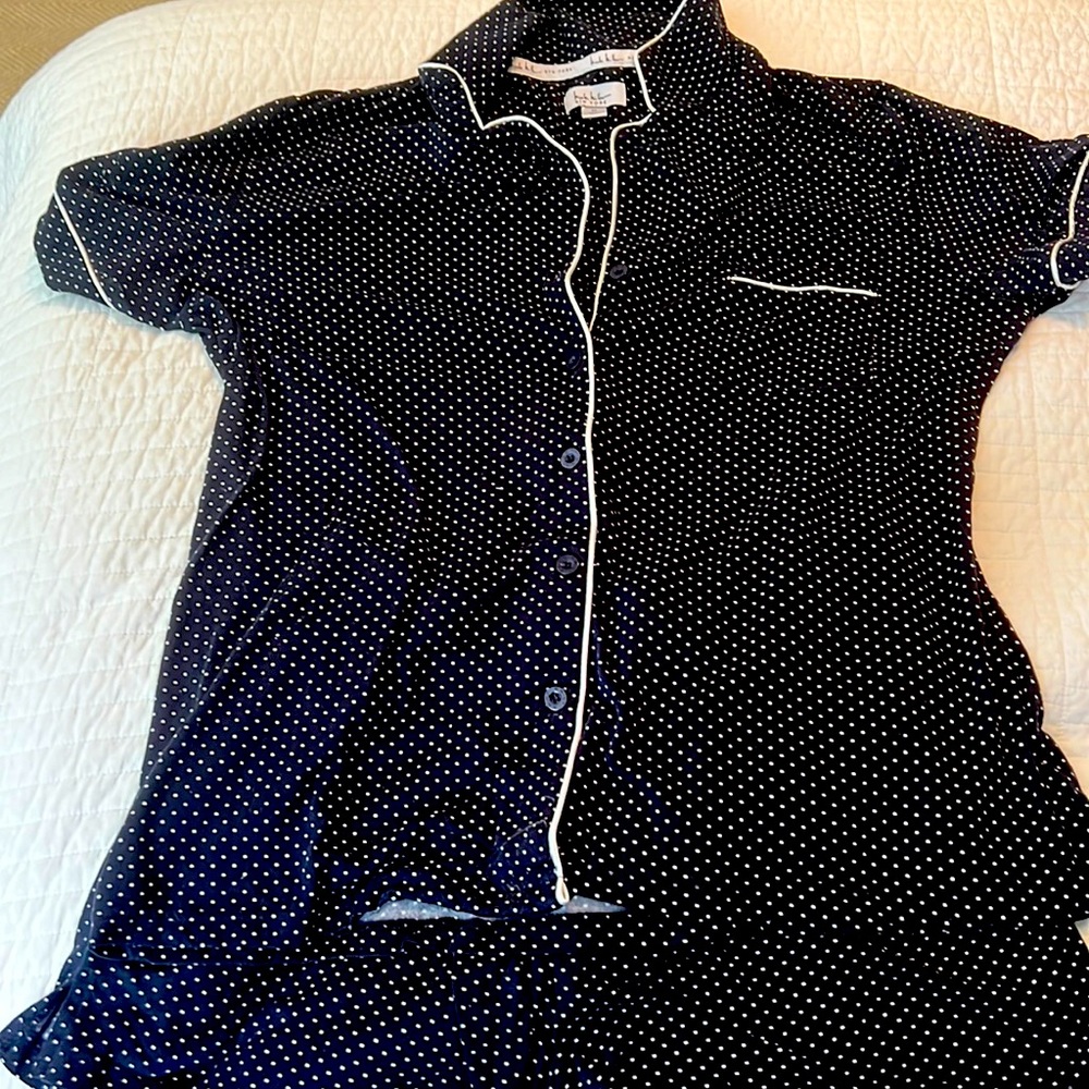 Nicole Miller PJ set navy and white polka dot size medium